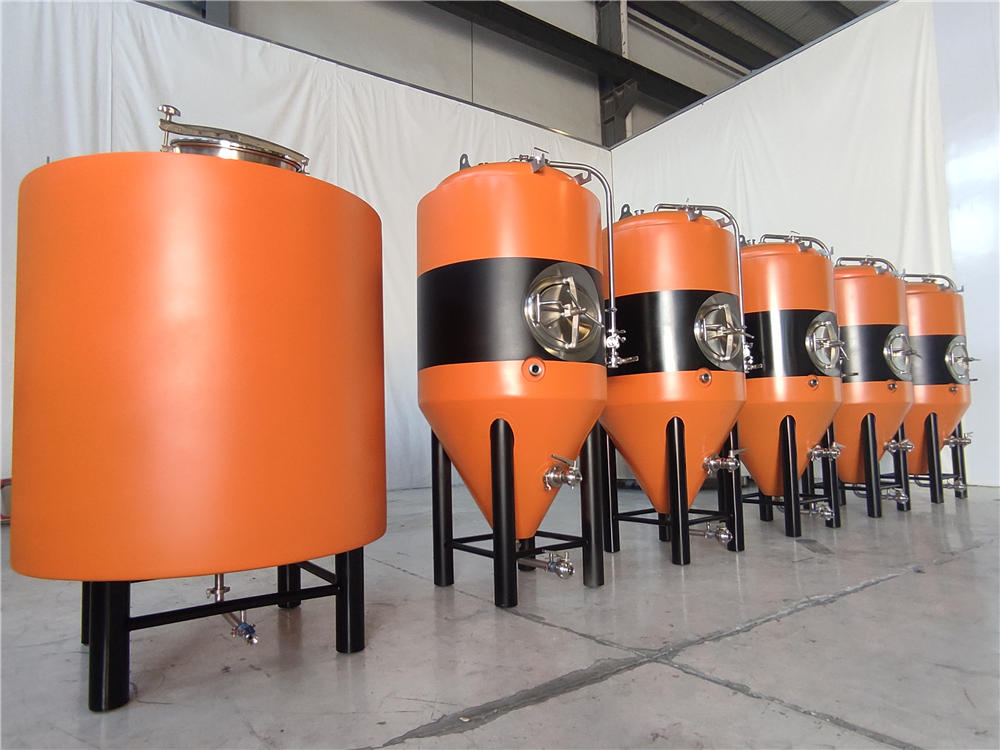 打破傳統(tǒng)啤酒設(shè)備特點(diǎn)，為不同的場(chǎng)景“靚”身定制